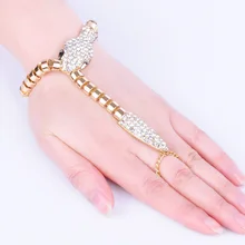 Преувеличенный модный Индивидуальный горный хрусталь CZ Защита окружающей среды сплав в форме змеи браслет