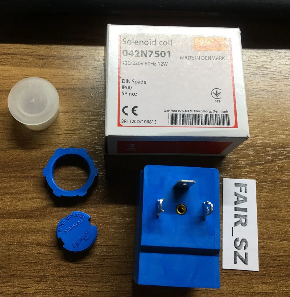 Оригинальная соленоидная катушка Danfoss 042N7501 220/230 В 50 Гц 12 Вт |