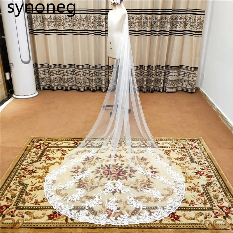 Real Photos Bling Sequins Partial Lace Edge One Layer Cathedral Wedding Veil with Comb Elegant Bridal Veil Velo De Novia