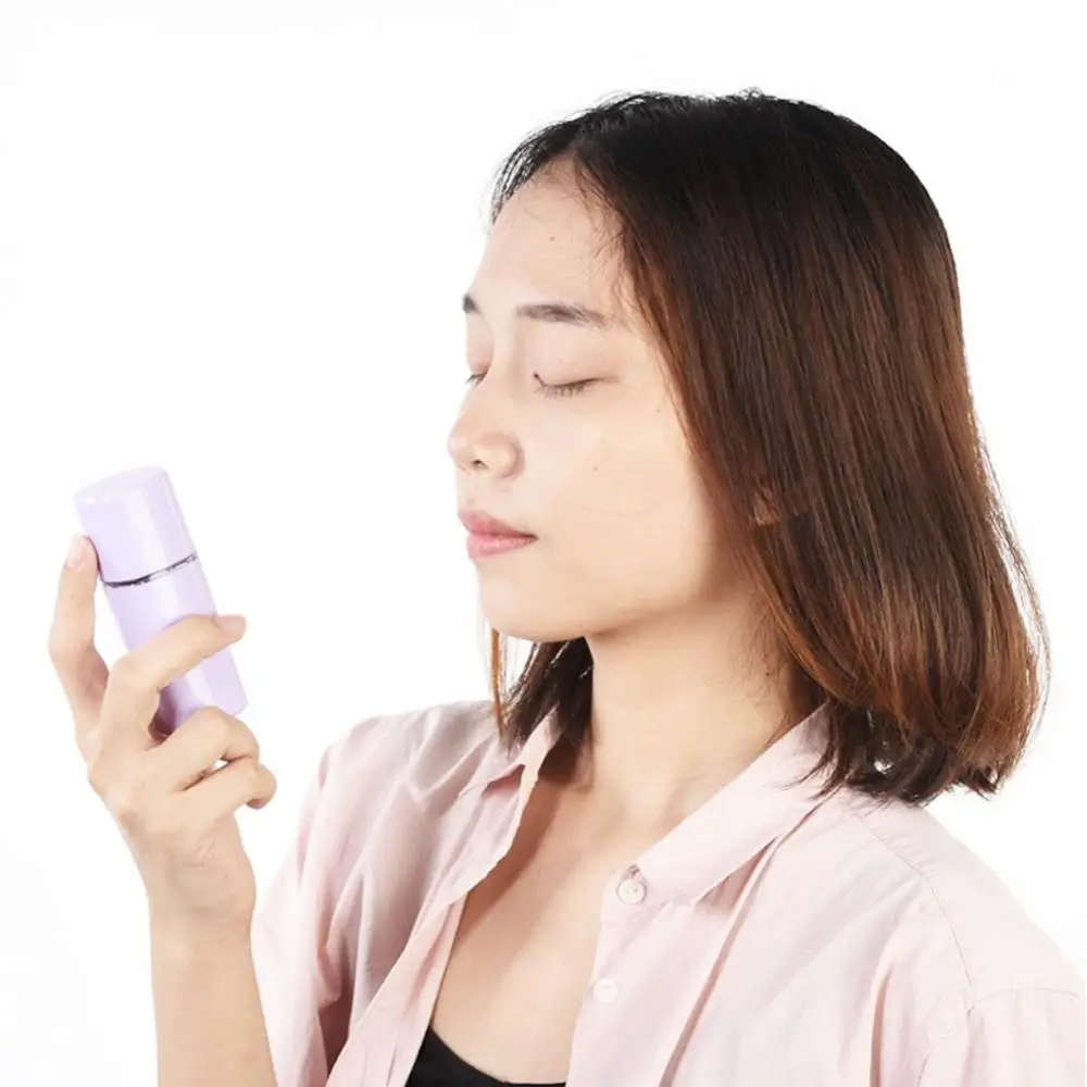 Mini Humidifier Aroma Diffuser Car Accessories Pink Color White Portable Facial Face Care Moisturiz