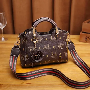 

2020 New Flowers Pendant Handbag Women's Fashion Boston Bags Single Shoulder Bag Ladies Crossbody Bag Pu Messenger Bag