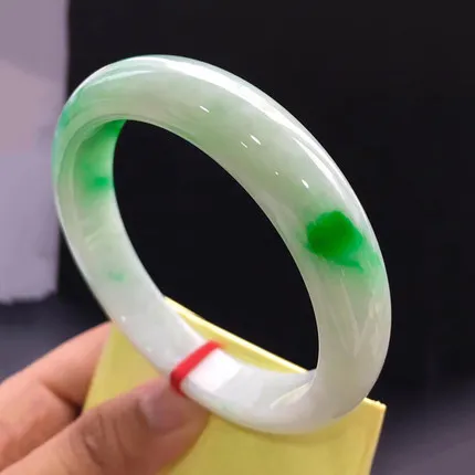 

Zheru Jewelry Natural Burmese Jade 54-64mm Green Bangle Elegant Princess Jewelry Best Gift