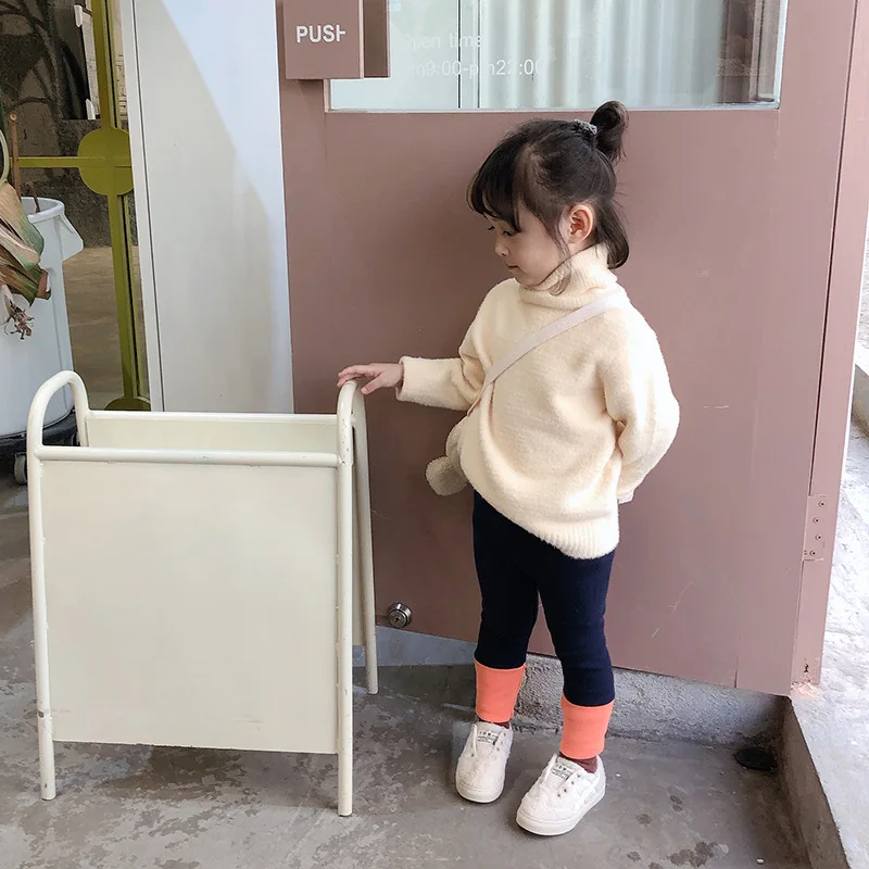Зимние мягкие свитера с высоким воротником для девочек детский однотонный