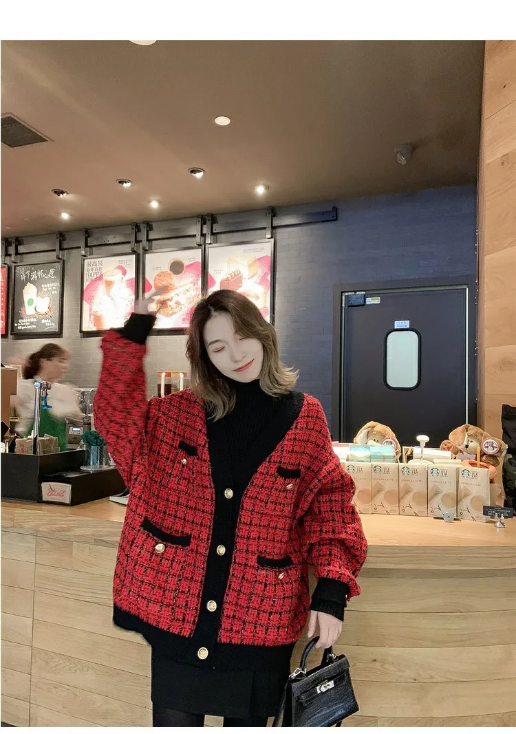 11864830371_718318349