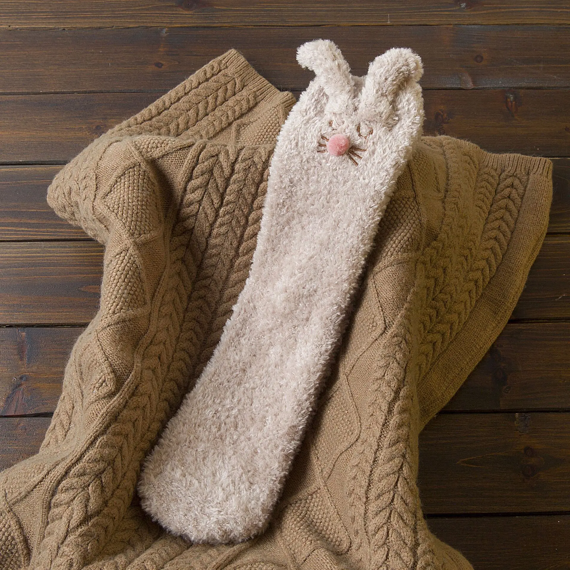 Winter Cute Three-dimensional Cartoon Socks Rabbit Thickened Warm Lady Tube Sleep Coral Velvet Floor Socks B1