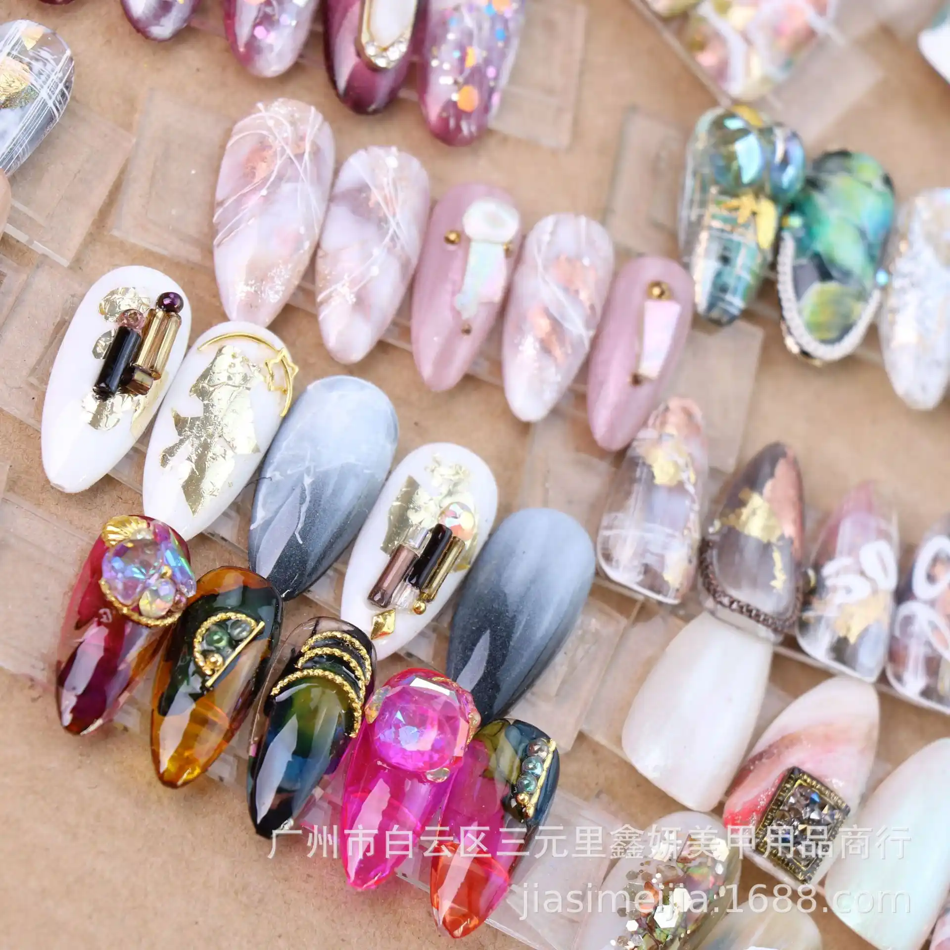 セーラーmoone インターネット有名人大理石ネイルビューティーオーナメントラインストーンネイル用品 ラインストーン 装飾 Aliexpress