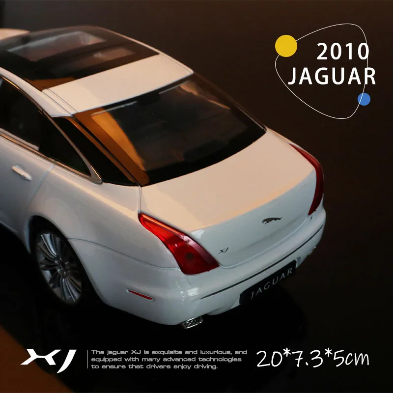 Модель автомобиля Welly 1:24 JAGUAR XJ из сплава отлитые и игрушечные транспортные