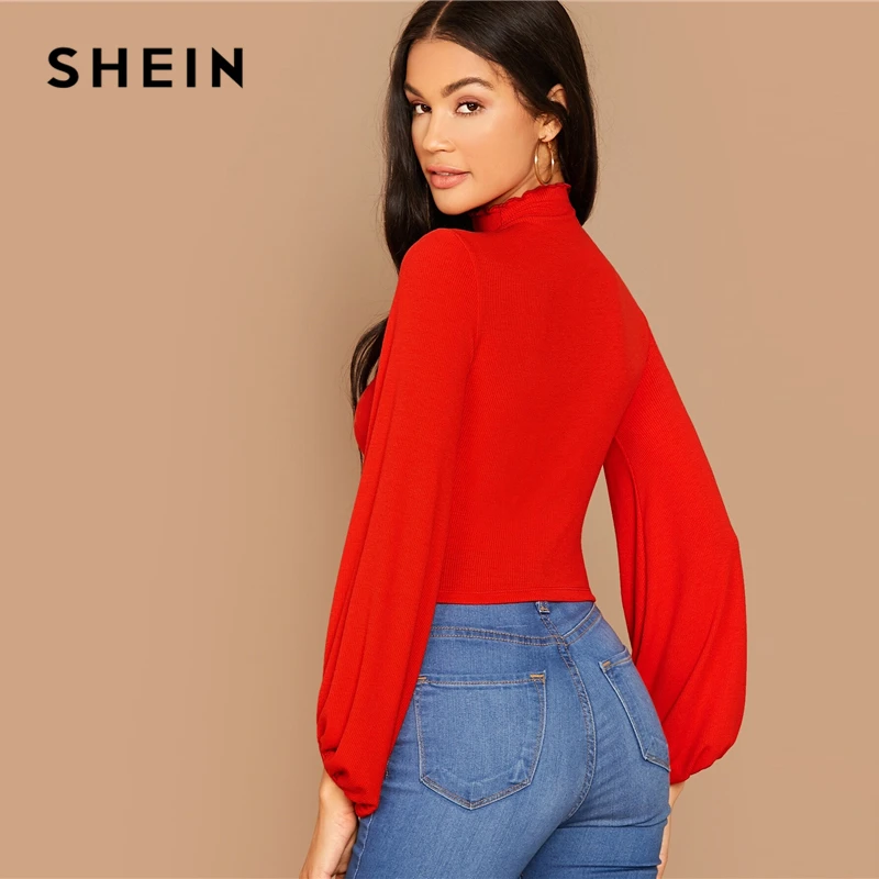 SHEIN модная женская футболка с воротником-стойкой и рукавом-фонариком с рюшами в рубчик без ожерелья, осенняя однотонная элегантная женская футболка для офиса