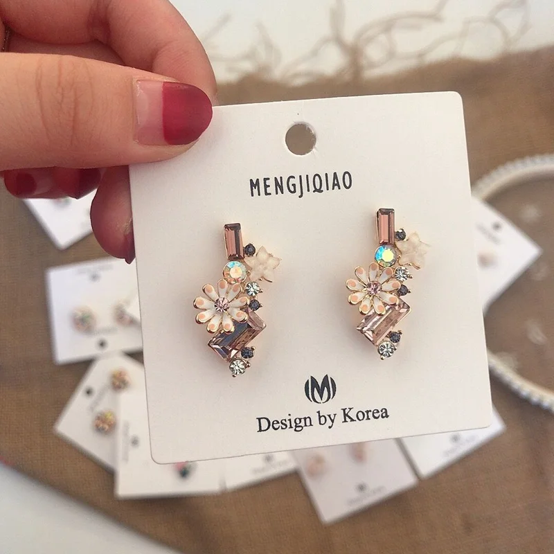 MENGJIQIAO Корейский сладкий дизайн милый Циркон микро проложить цветок круг серьги гвоздики для женщин прекрасный кристалл Brincos подарки