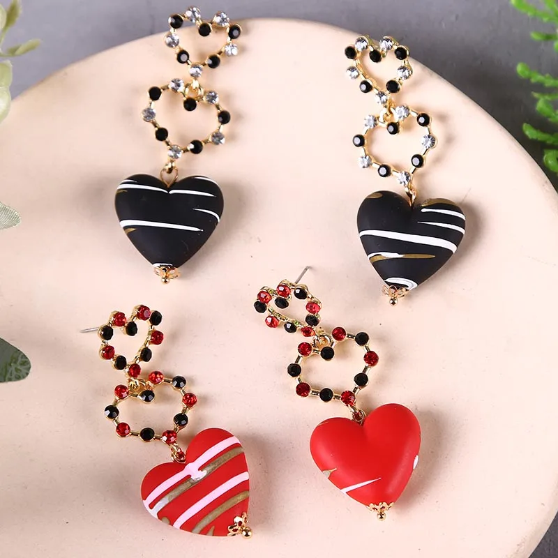 Корейские милые Стразы черные акриловые серьги-подвески в форме сердца для