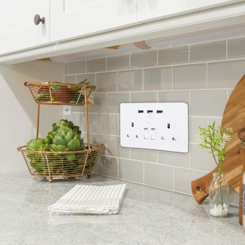 

British Standard Switch Socket Wall Socket with USB British Standard Wall Socket Type 146 with Switch Smart Socket