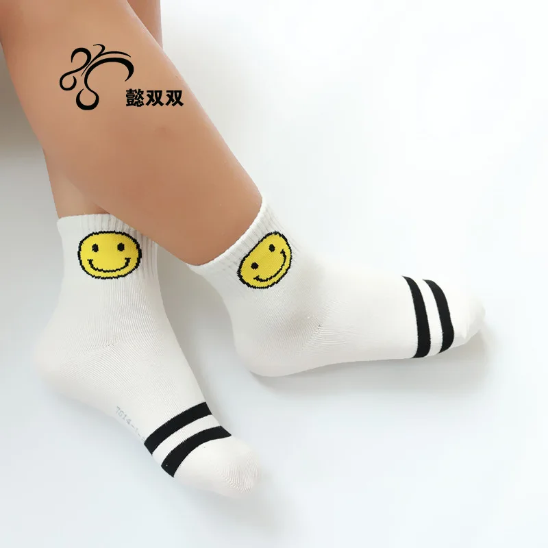 Autumn& Winter Smiley CHILDREN'S Socks Combed Cotton Men And Women Child Tube Socks Primary School STUDENT'S Socks Cartoon Baby