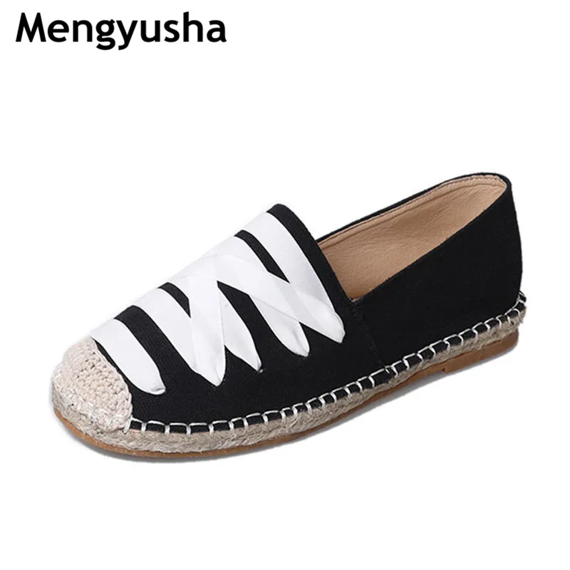 

2018 new female embroidered sandals fisherman shoes female flat shoes female summer wild casual shoes