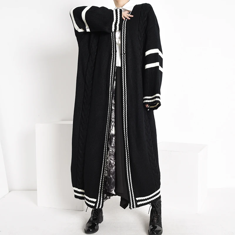 [EAM] Black Big Size Knitting Cardigan Sweater Loose Fit V-Neck Long Sleeve Women New Fashion Tide Autumn Winter 2021 1Y16401