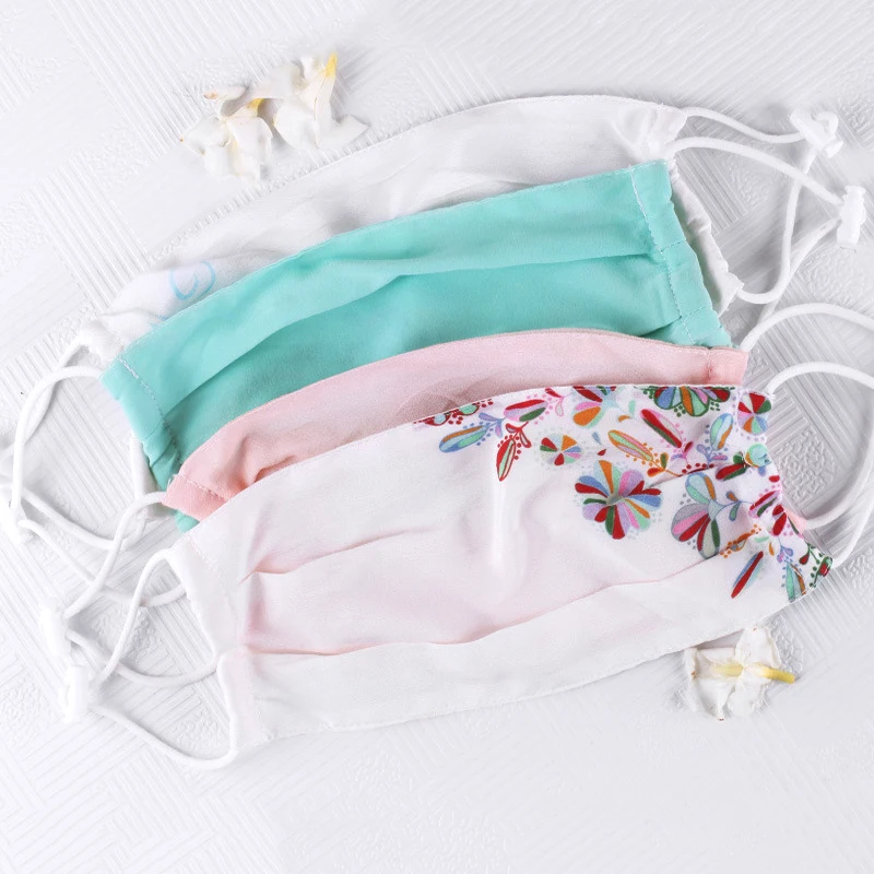 Summer Thin Silk Face Mask Breathable Soft Dual Layer Windproof Sunscreen Mouth Mask Solid /Floral Printed Resuable Women Masks