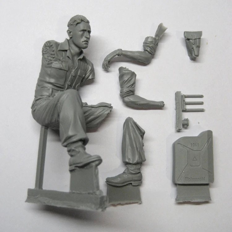 Not assembled 1pcs 1/16 полимерные фигурки солдат комплект WW2 французские бронированные солдаты Неокрашенные и в разобранном виде 594 г - Цвет: Not assembled 1pcs