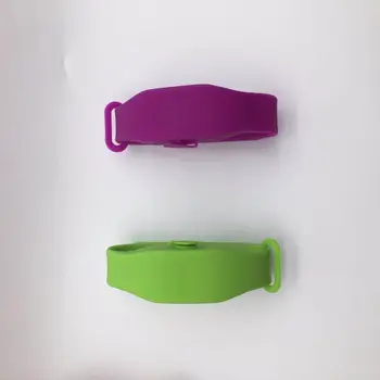 

Hand Sanitizer Disinfectant Sub packing Silicone Bracelet Wristband Hand Dispenser Wearable Hand Sanitizer Dispenser Pumps