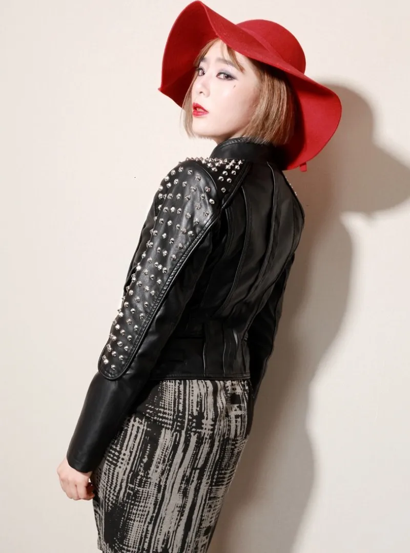 Women Short Studded PU Leather Jacket Rock Slim Fit Rivet Jackets Female Punk Motor Biker Faux Leather Coat Women Party Clubwear