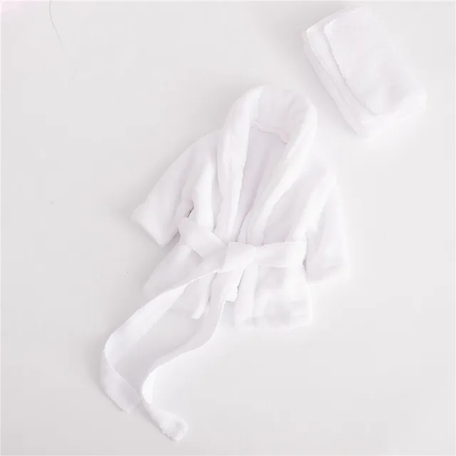 New Flannel Material Made Baby Washcloth Set Infant Bath Towel Newborn Baby Photography Props Bathrobe Fotografia Baby Clothes 2