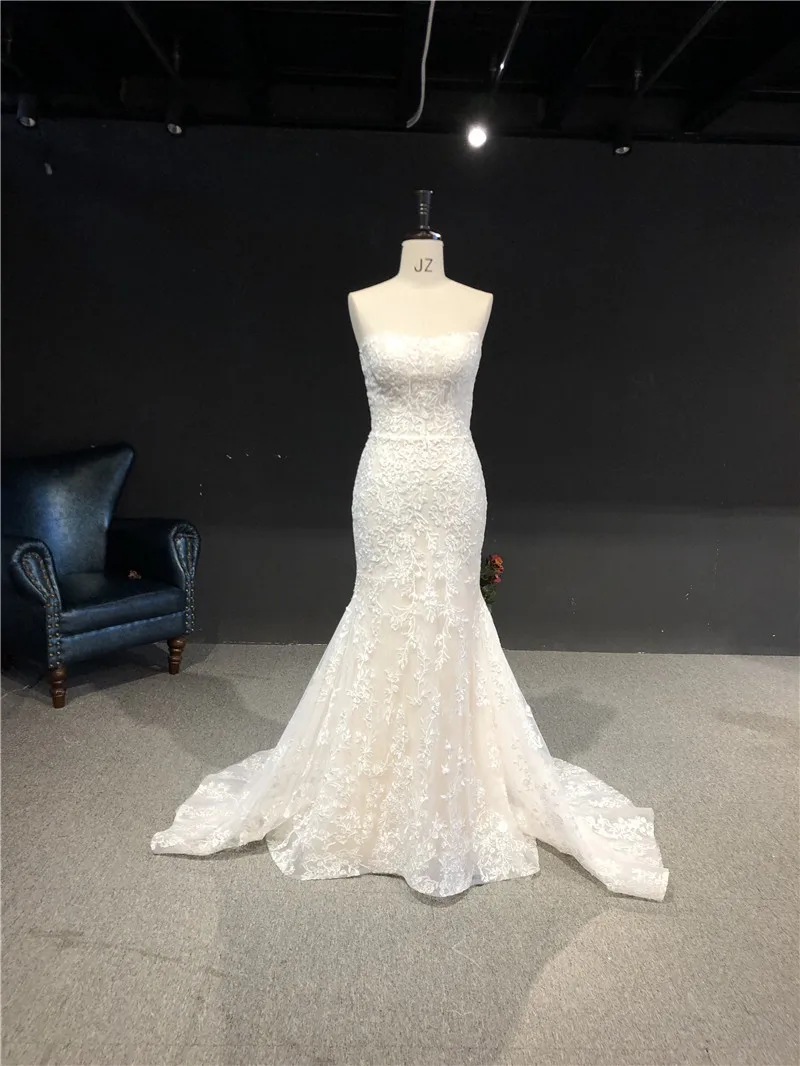 vestido de noiva Newest High Quality Customized Light Champagne Lace  Strapless Mermaid Floor Length small Train Wedding Dresses