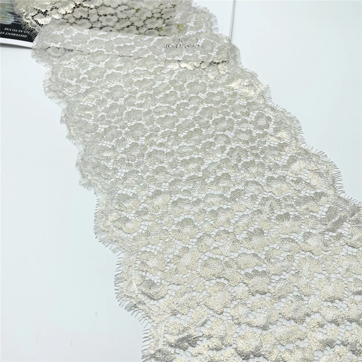 3y/lot 21cm Shiny Non-Elastic Eyelash Lace Trim Sparkle Foil 2