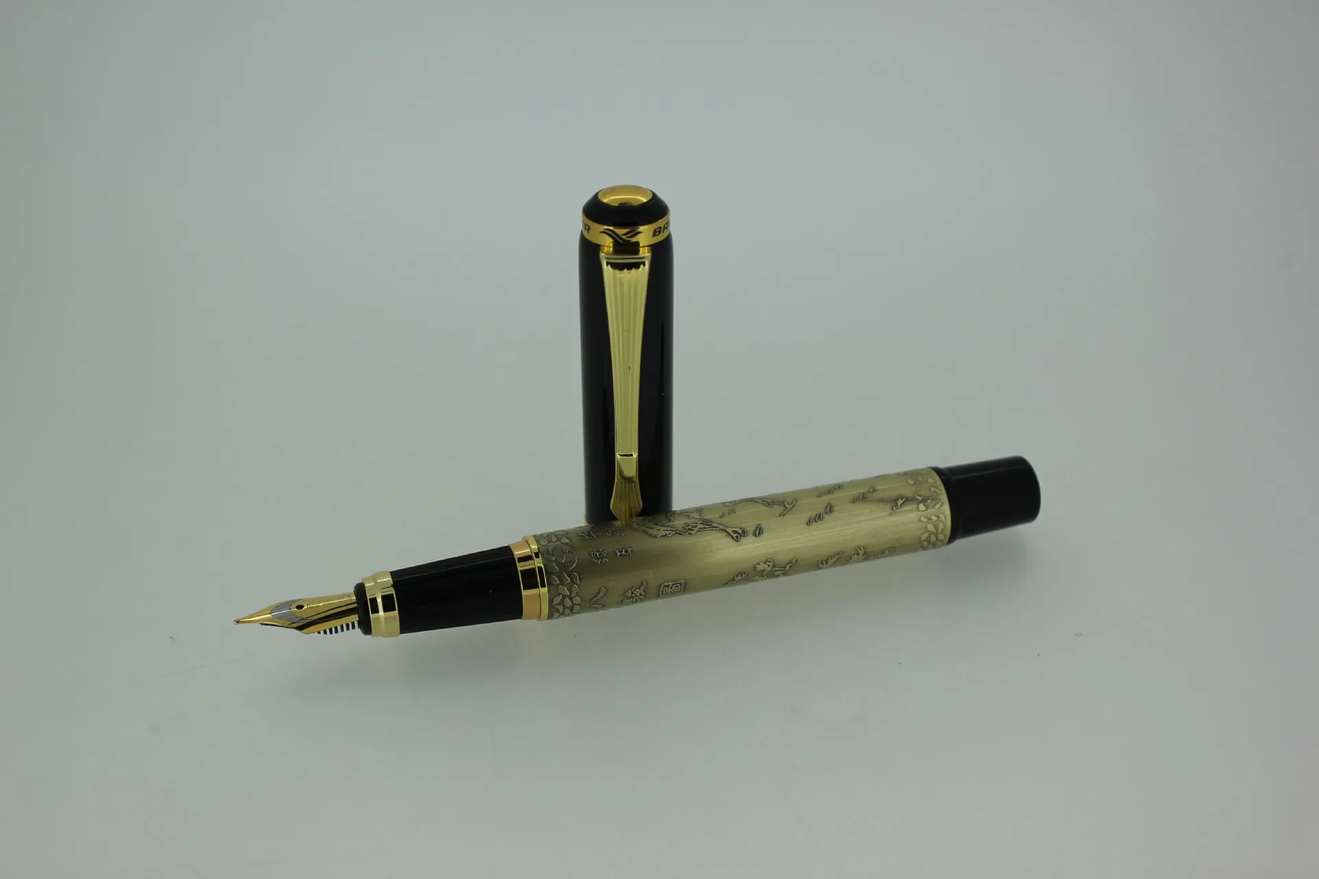 Перьевая ручка Jinhao's Baoer 507 бронзовая авторучка