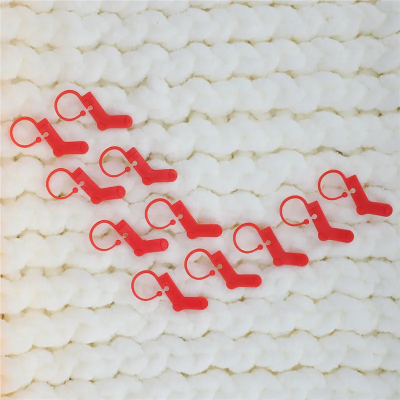 KOKNIT 40pcs Red Color Locking Stitch Markers Plastic Knitting Crochet Locking Stitch Knitting Holder Needle Sewing Accessories  (4)