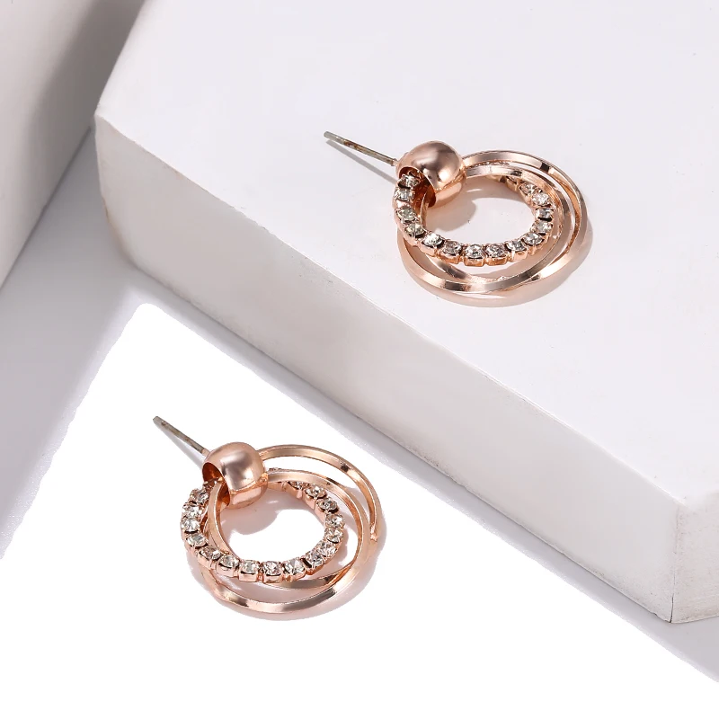 Корейские массивные геометрические круглые серьги 2020 новый тренд роскошные