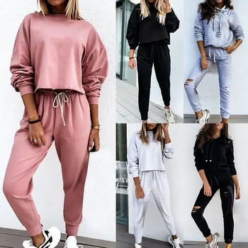 

Women's Solid Color Sweatshirt Round Neck Top Long Sleeve Loose Pants Two-piece Set