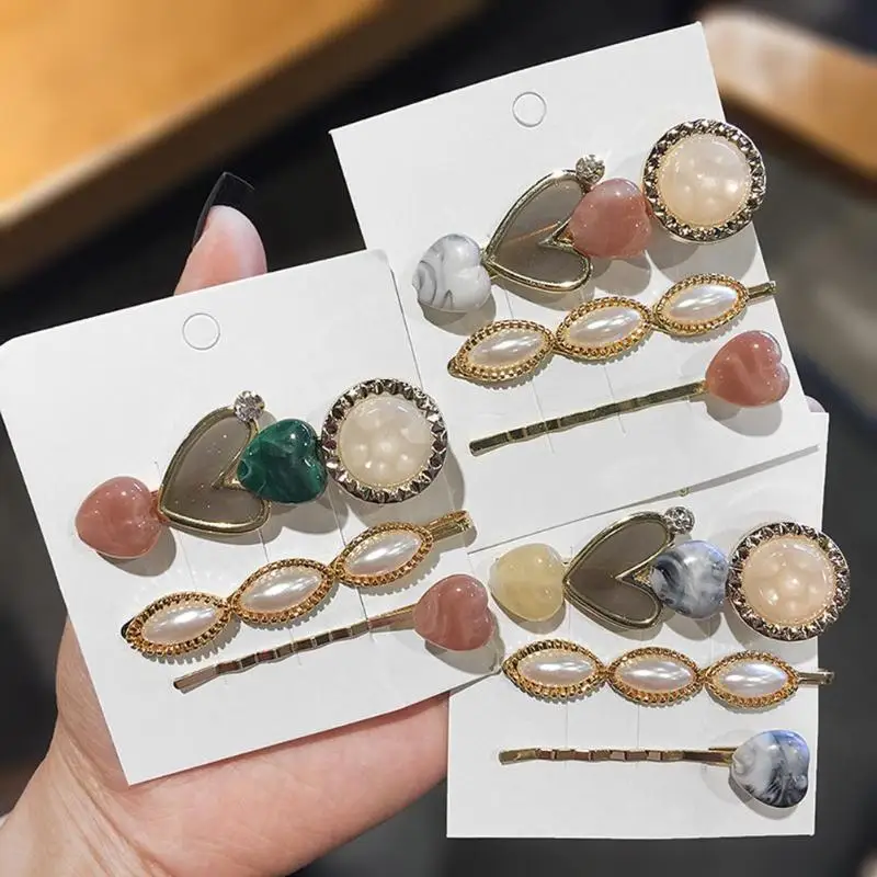 

3pcs/set Vintage Pearls Heart Fringe Barrette Excellent Alloy and Delicate Pearl Women Irregular Ponytail Hair Clip About 6cm