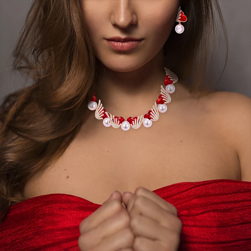 Женский комплект украшений CDE Happy Angel украшенный кристаллами Swarovski вечерние