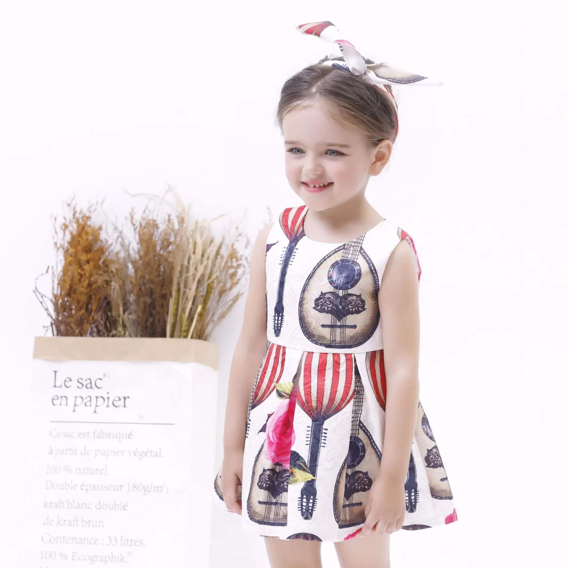 

Children's Fashion Violin Pattern Printed Dress Sleeveless Pleated A-line Dress