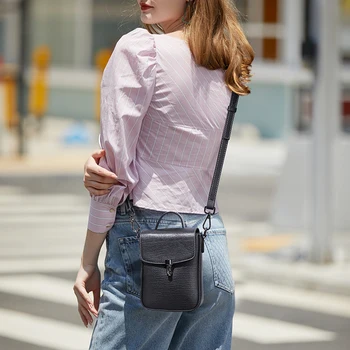 

Women's 2020 bag Leather Crocodile pattern Summer mini bag Vertical mobile Phone bag Wallet Shoulder Messenger Feminine Luxury
