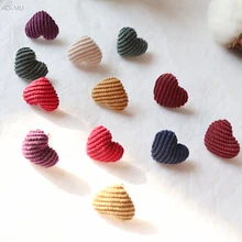 AOMU осенне-зимние корейские винтажные бархатные серьги-гвоздики с пуговицами в форме сердца для женщин и девушек, простые ювелирные изделия, эффектные Серьги bijoux