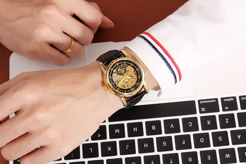 5416683834_521196770