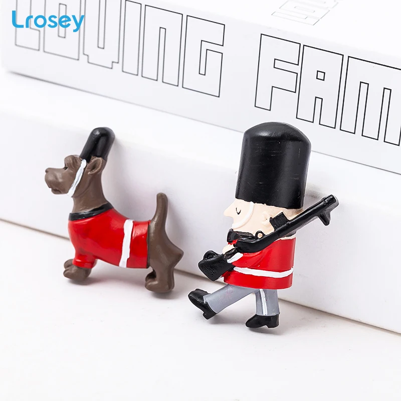 

Soldier Animal Fridge Magnet Dog magnets for refrigerators for kitchen Home decoration accessories Creative refrigerator magnets