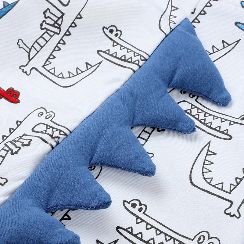 11879983557_1237798930