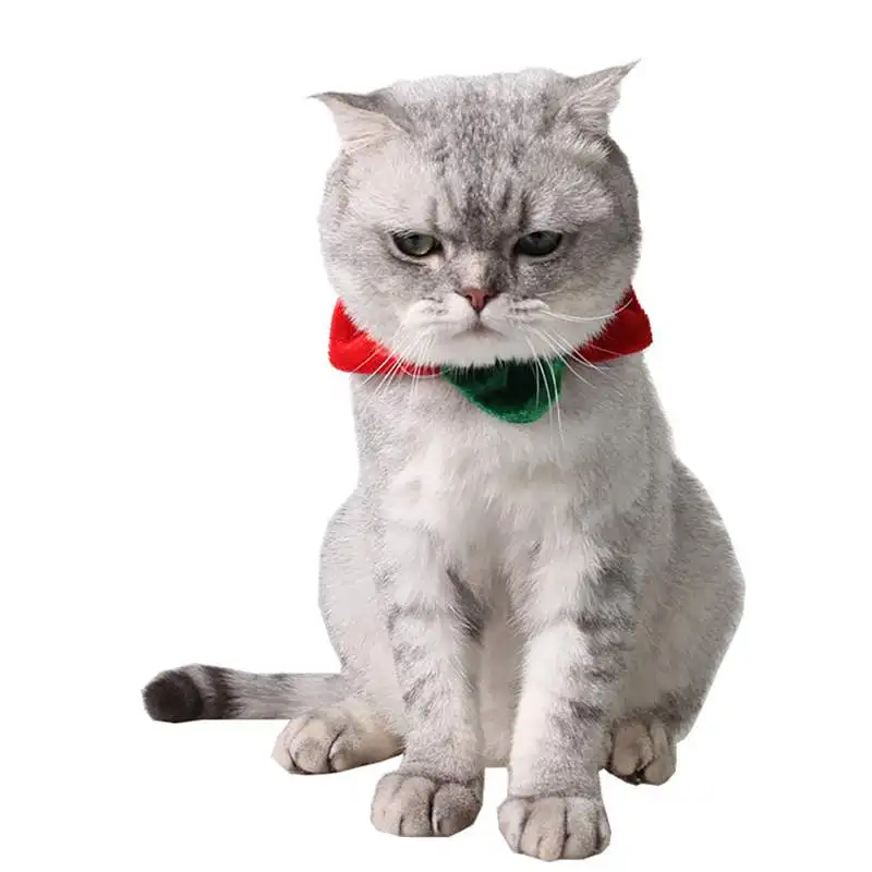 

Pet Christmas Red And Green Stitching Jewelry Collar Pet Christmas red and green patchwork ornaments neck scarf