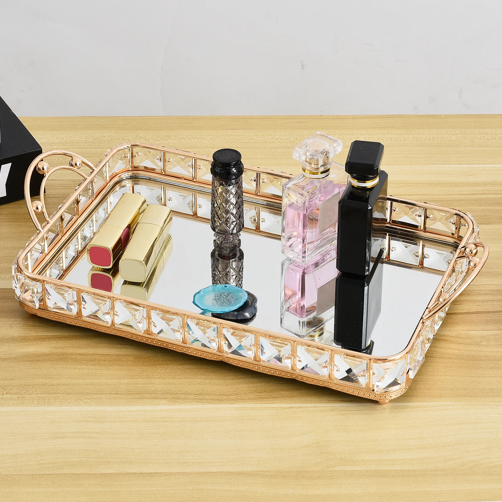 bijoux cosmétiques doré maquillage salon LZYMSZ Plateau décoratif avec miroir ovale vintage pour parfum chambre à coucher pour dressing 