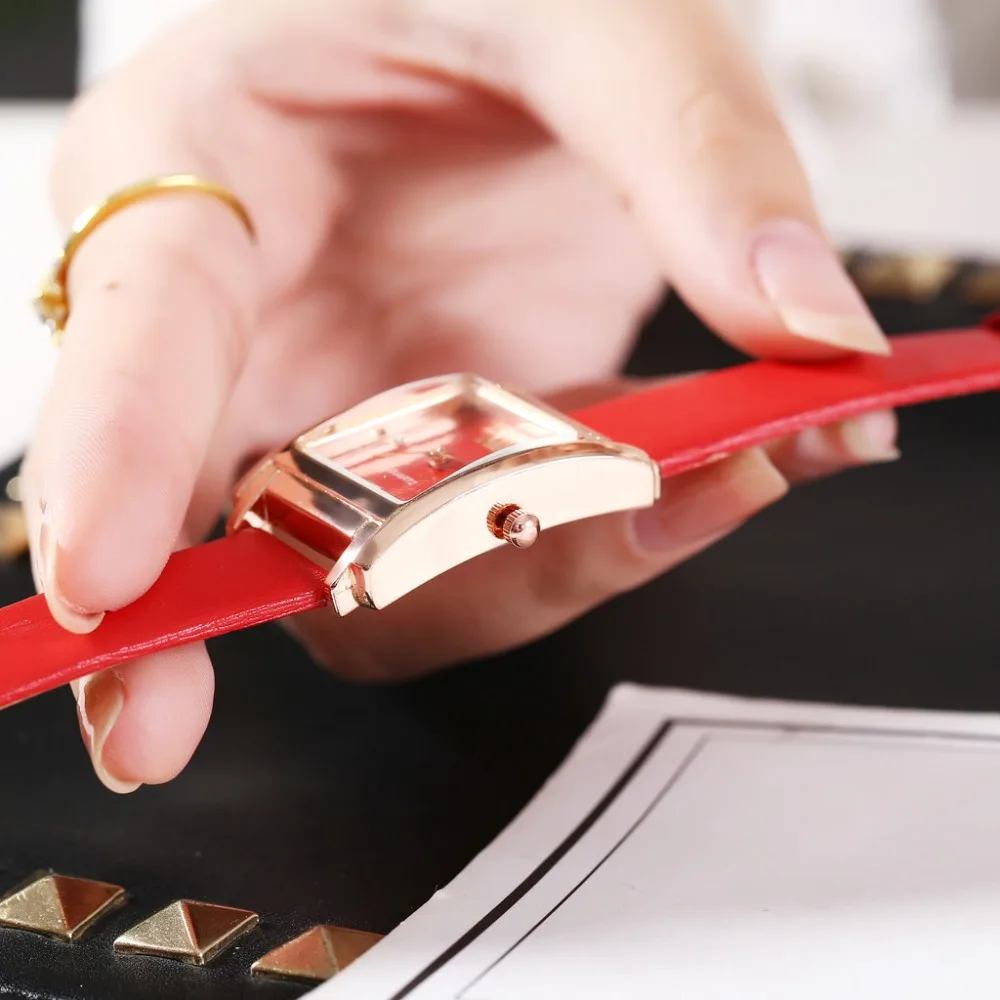 5 - LZR91029824_0447264842813977025