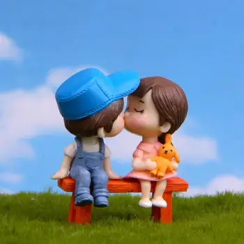 

3pcs/set Lovers Chair Miniature Landscape DIY Ornament for Garden Dollhouse Miniature Wooden Dollhouse Model