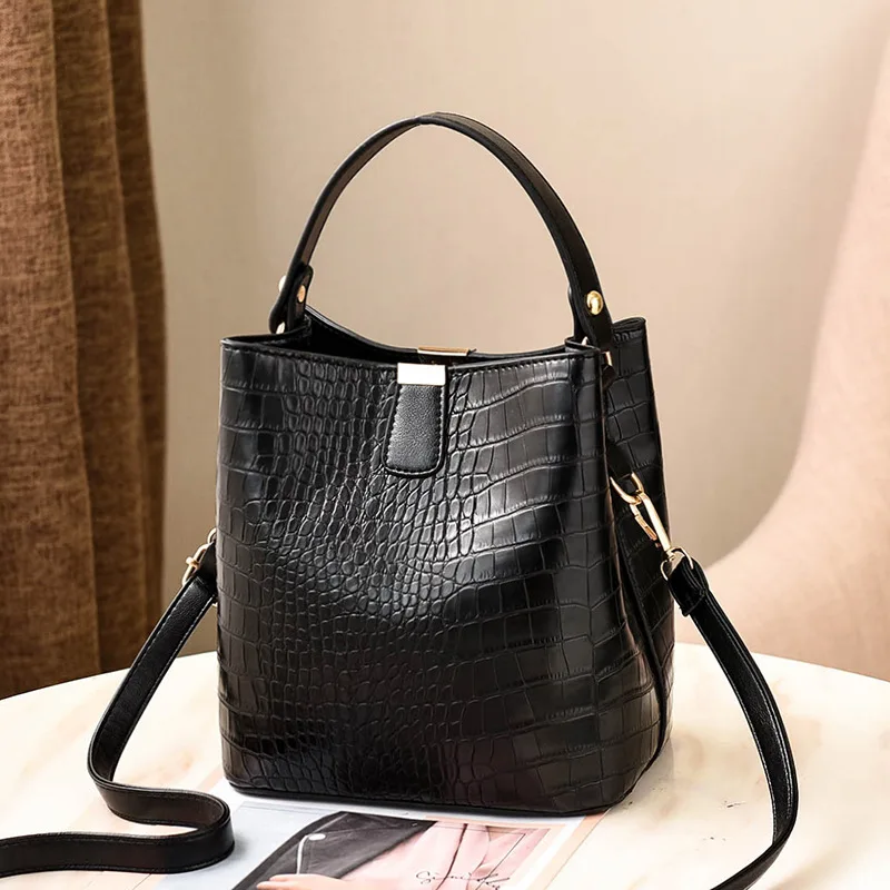 Женская Повседневная Большая женская сумка высокого качества PU женская бордовая черная сумка через плечо Прямая поставка FH076 - Цвет: Black