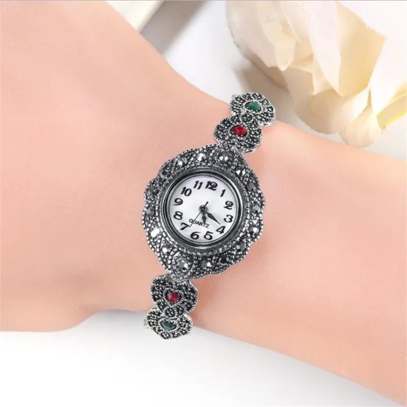 

Fast Tracked Girls Ancient Silver Bracelet Jewelry Female Red Crystal Heart Quartz Watch Women Hand Accessories Ladies Watch