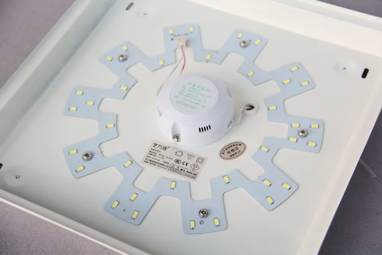 Japanese-Style-Tatami-Wood-Ceiling-and-Pinus-Sylvestris-Ultra-thin-LED-30-33-43cm-Wooden-LED (2)