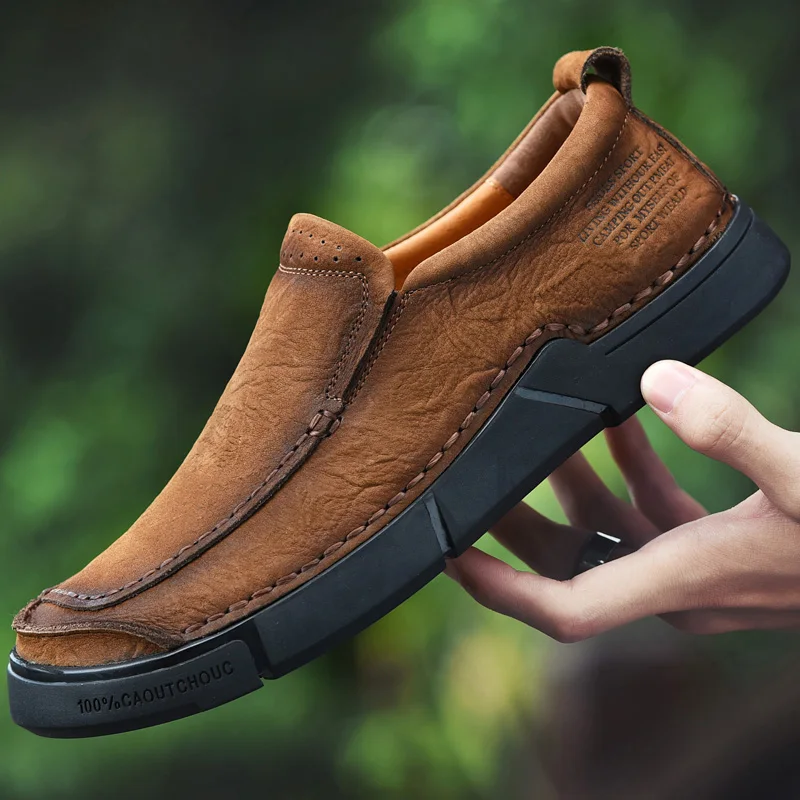 

Autumn hiking shoes outdoor casual shoes men's sports and leisure shoes leather soft bottom large size men's shoes