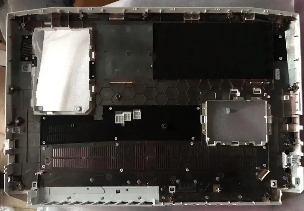 Чехол для ACER Helios 300 G3 G3-571 572 573 N17C1 PH315 D