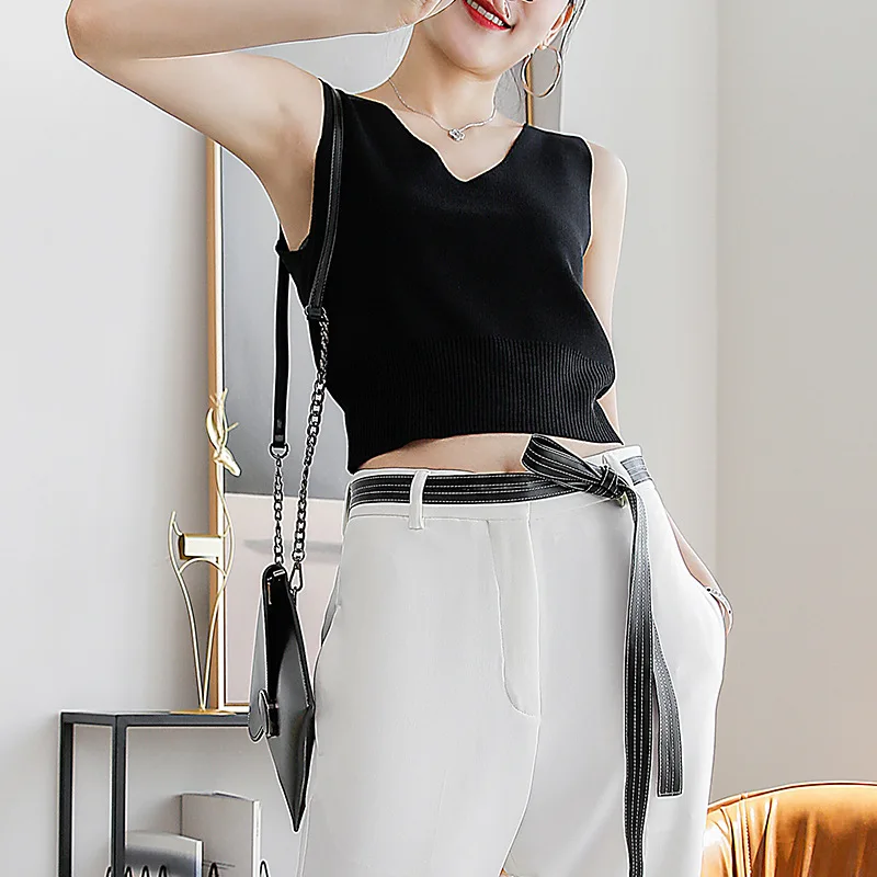 Summer and Autumn 2020 Simple Sexy V-neck Sleeveless Off Shoulder Knitted Vest Elastic Single Wear Solid T-shirt