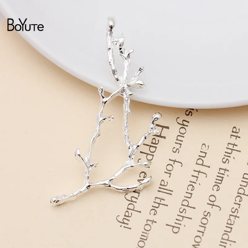 BoYuTe(20 Pieces/Lot) Metal Alloy 40*34MM Maple Leaf Materials Vintage Hand Made Diy Jewelry Accessories Wholesale - Цвет: Silver-20.5x60.5MM