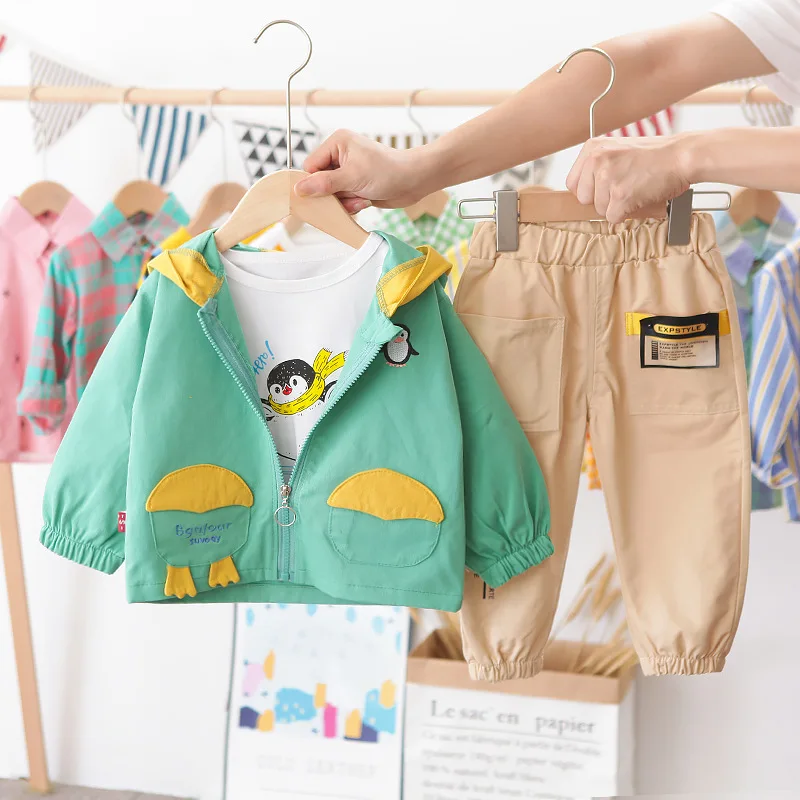 

Одежда для маленьких мальчиков весенне-Осенняя детская одежда новый комплект для мальчиков 0-4 лет, осенний костюм из 3 предметов с длинными рукавами на весну