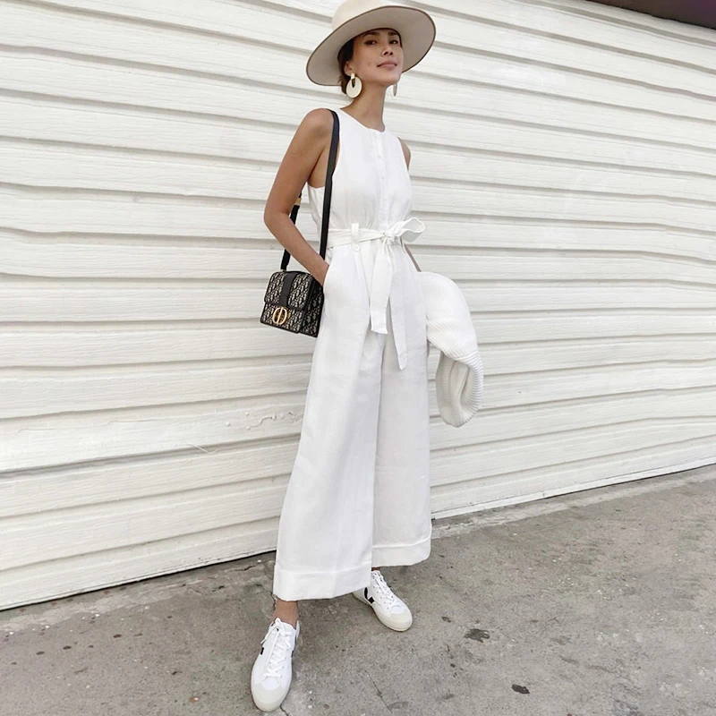 Dabourfeel Buttons Straight Wide-Leg Jumpsuits Women Sash Belt Sleeveless Solid Jumpsuit Romper Female Overalls Casual 2020 Dabourfeel Buttons Straight Wide-Leg Jumpsuits Women Sash Belt Sleeveless Solid Jumpsuit Romper Female Overalls Casual 2020